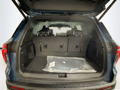 New 2026 Chevrolet Traverse LT w/ LPO, Floor Liner Package image 27