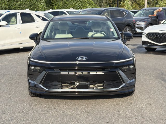 Certified 2026 Hyundai Sonata SE FWD image 2