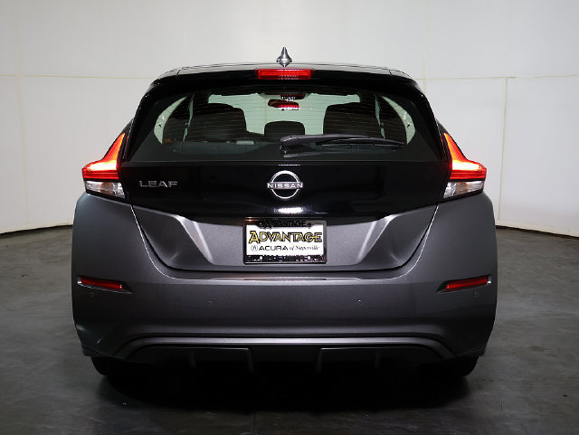 Used 2025 Nissan Leaf S FWD image 10