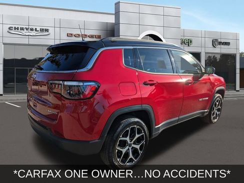 Used 2025 Jeep Compass Limited image 3