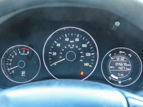 Used 2022 Honda HR-V LX image 23