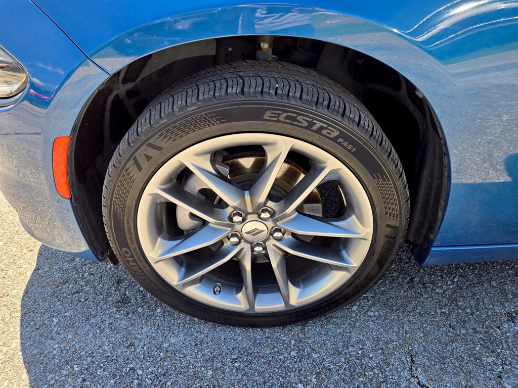 Used 2023 Dodge Charger SXT w/ Blacktop Package AWD/4WD image 11