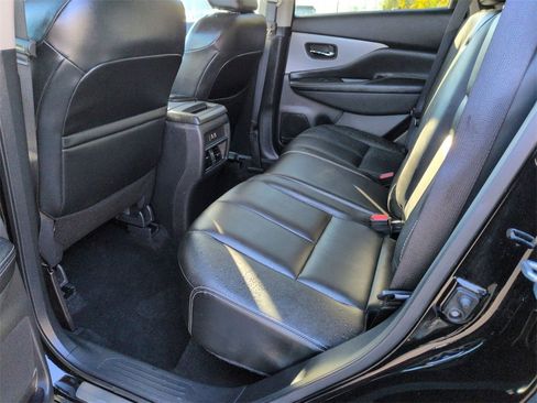 Used 2024 Nissan Murano SV w/ SV Midnight Edition Package image 16