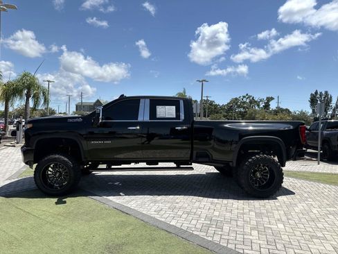 Used 2021 Chevrolet Silverado 3500 High Country AWD/4WD image 3