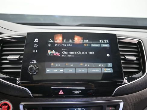 Used 2023 Honda Passport TrailSport image 27