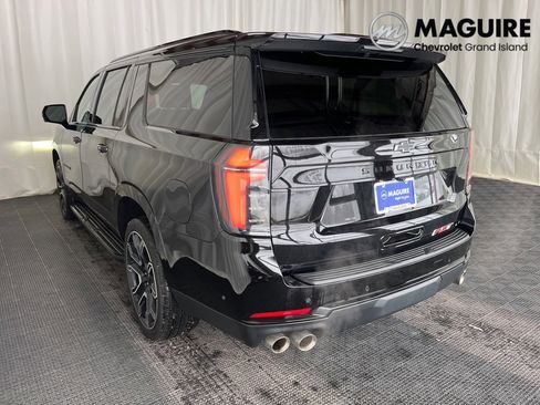 Used 2025 Chevrolet Suburban RST w/ RST Capability Package image 26