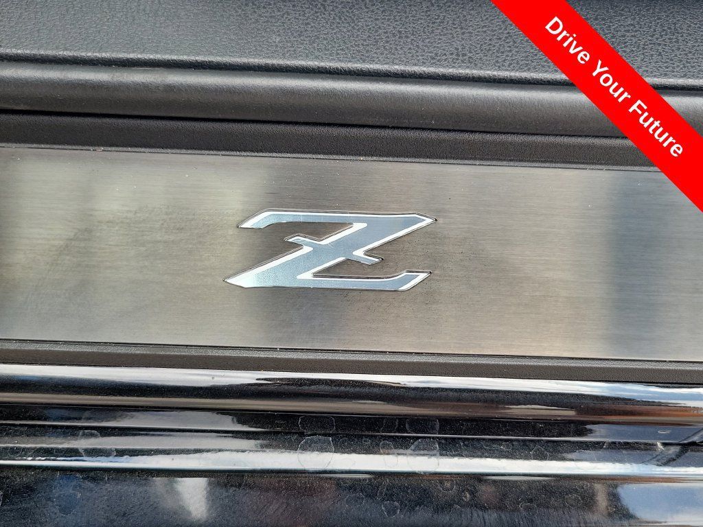 Used 2023 Nissan Z w/ Floor Mat Package (L93) RWD image 17
