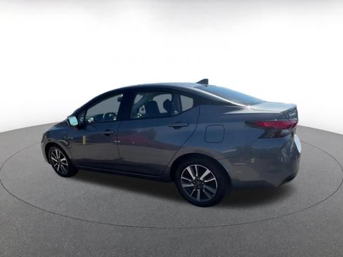 Used 2025 Nissan Versa SV FWD image 10