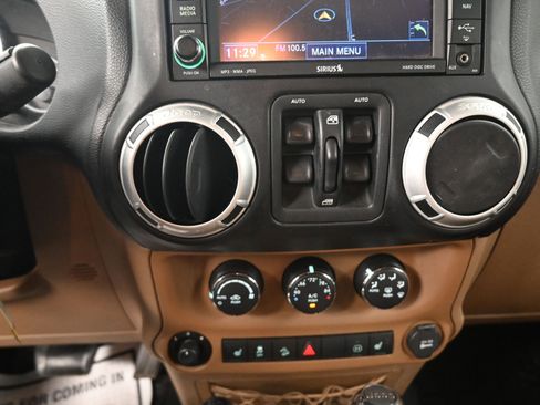 Used 2012 Jeep Wrangler Unlimited Sahara w/ Dual Top Group image 14