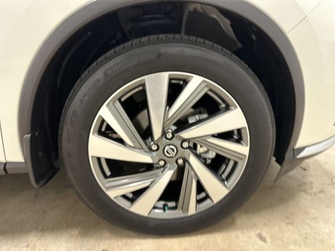 Used 2020 Nissan Murano SL w/ Moonroof Package AWD/4WD image 13