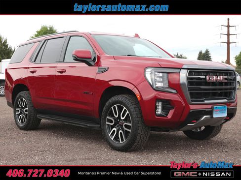 Used 2024 GMC Yukon AT4 w/ Technology Package AWD/4WD image 2