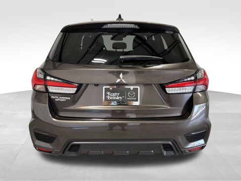 Used 2021 Mitsubishi Outlander Sport ES image 7