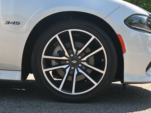 Used 2023 Dodge Charger R/T w/ Plus Group RWD image 13