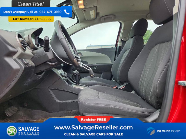 Used 2014 Chevrolet Sonic LT FWD image 8