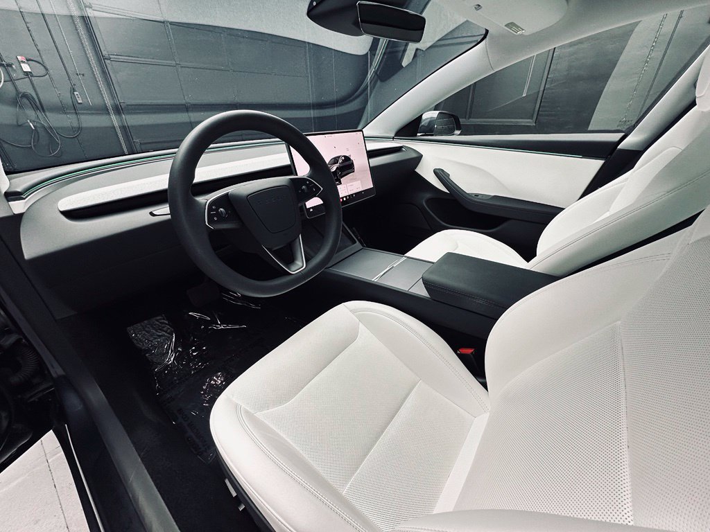 Used 2026 Tesla Model 3 RWD image 18