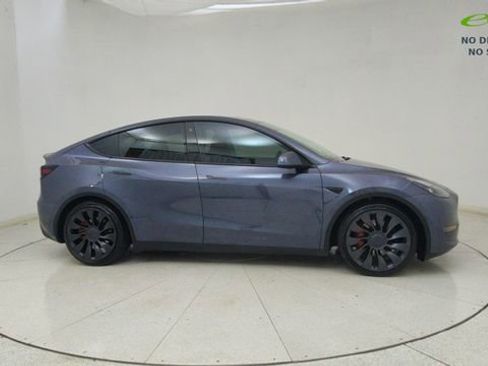Used 2023 Tesla Model Y Performance image 61