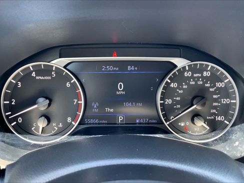Used 2024 Nissan Altima 2.5 SV FWD image 25