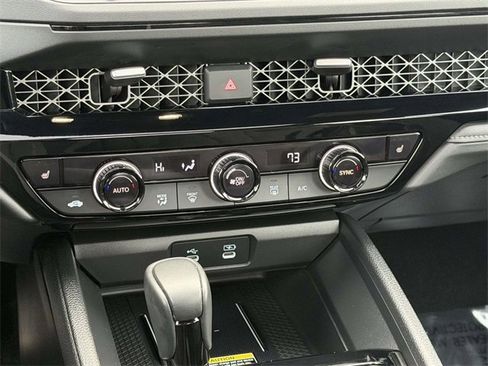 Used 2025 Honda Accord Sport image 14