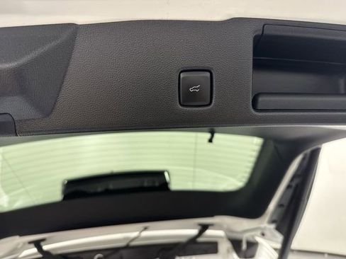 Used 2023 Ford Escape SE FWD image 34