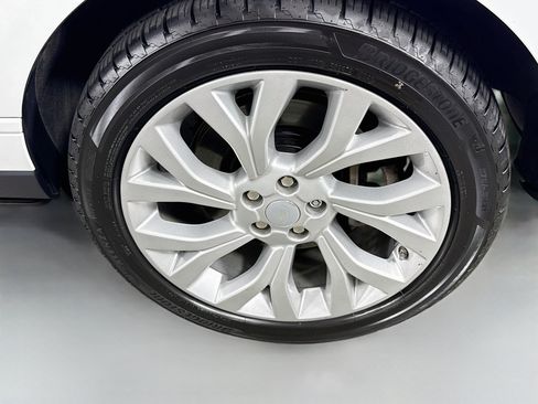 Used 2019 Land Rover Range Rover HSE AWD/4WD image 31
