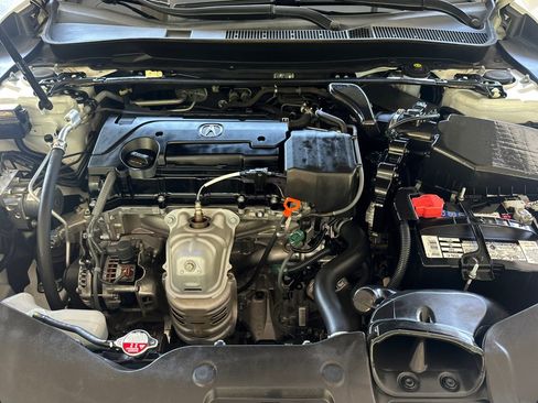 Used 2020 Acura TLX FWD image 34