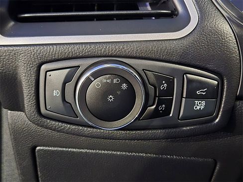 Used 2023 Ford Edge SEL w/ Convenience Package image 23