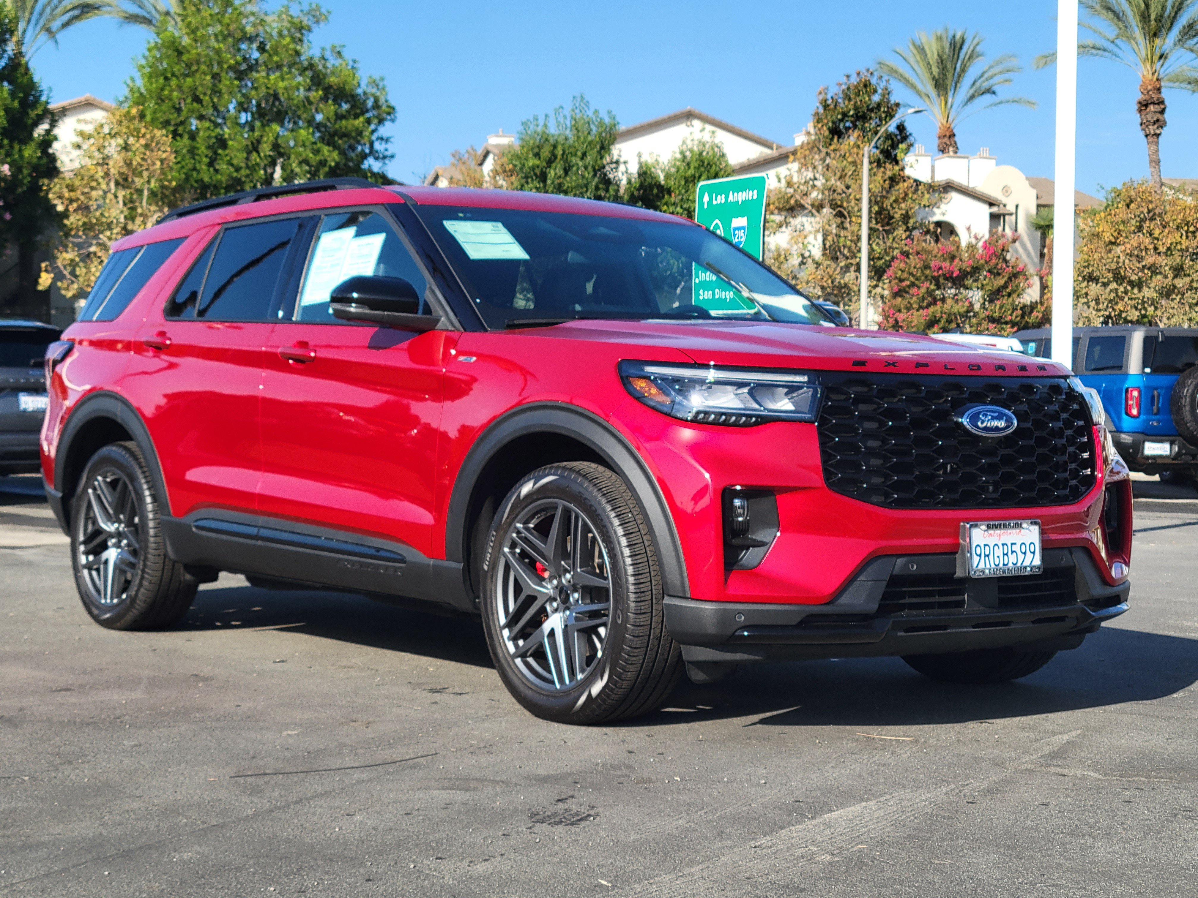 Certified 2025 Ford Explorer ST-Line w/ ST-Line Street Pack AWD/4WD image 1