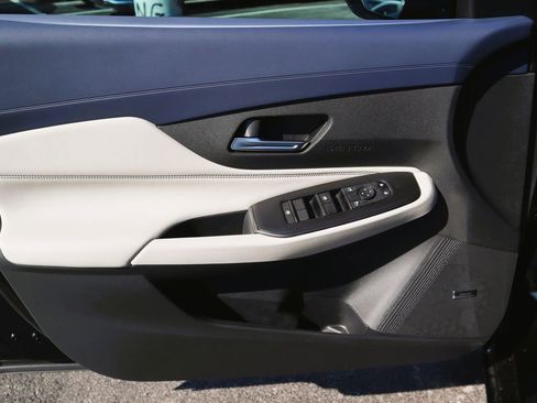 New 2026 Nissan Sentra SL w/ Floor Mat Package image 18