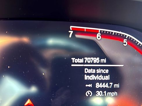 Used 2021 BMW 330i xDrive xDrive image 8