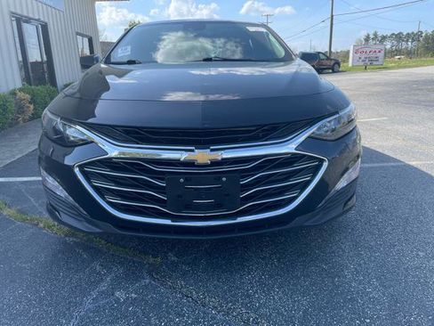 Used 2023 Chevrolet Malibu LT FWD image 4