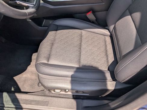 Used 2026 Chevrolet Equinox LT w/ Convenience Package II AWD/4WD image 21