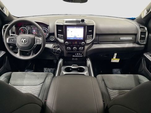 New 2026 RAM 1500 4x4 Crew Cab image 25