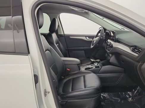 Used 2022 Ford Escape SEL image 30