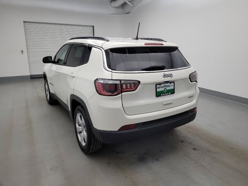 Used 2020 Jeep Compass Latitude FWD image 5