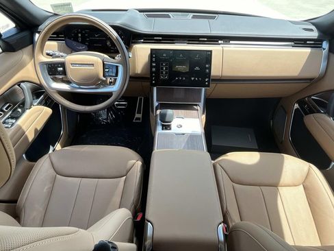 New 2026 Land Rover Range Rover Long Wheelbase Autobiography AWD/4WD image 9