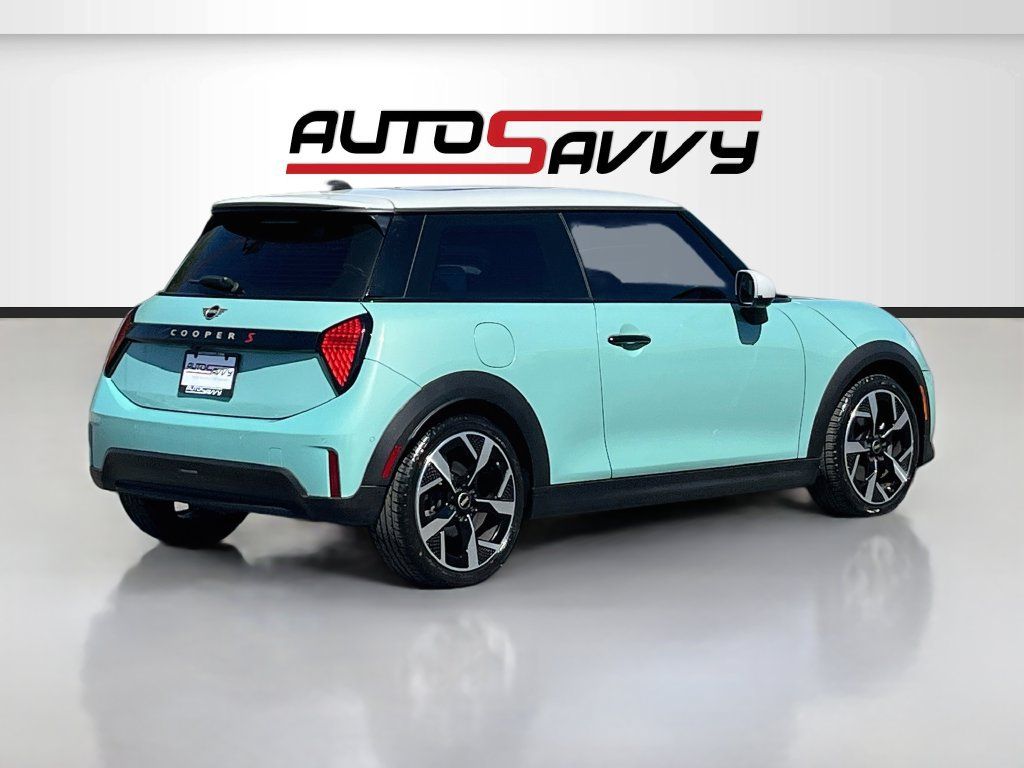 Used 2025 MINI Cooper S FWD image 7