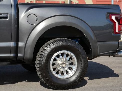 Used 2017 Ford F150 Raptor w/ Equipment Group 802A Luxury AWD/4WD image 14