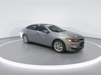 Used 2023 Chevrolet Malibu LT video 2