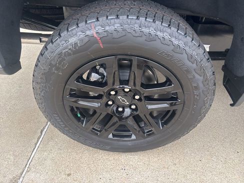 New 2026 Chevrolet Silverado 1500 LT Trail Boss w/ Convenience Package II AWD/4WD image 10