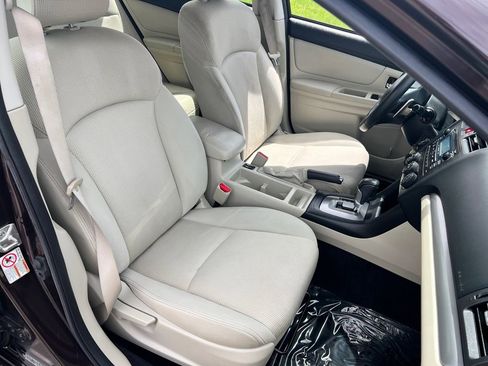 Used 2013 Subaru Impreza 2.0i Sport Premium image 25