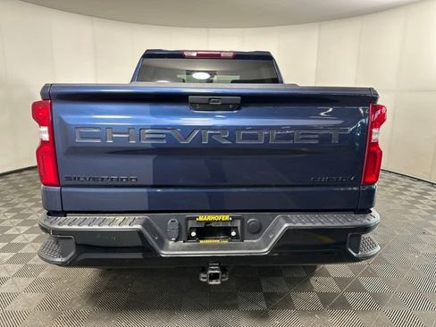 Used 2022 Chevrolet Silverado 1500 Custom Trail Boss w/ LPO, Dark Essentials Package image 4