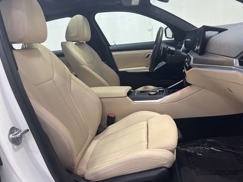 Used 2023 BMW 330i xDrive 330i xDrive w/ Driving Assistance Package image 54