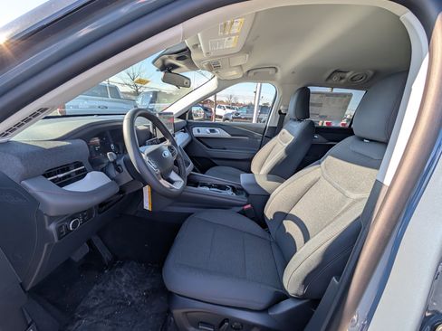 New 2026 Ford Explorer Active image 12