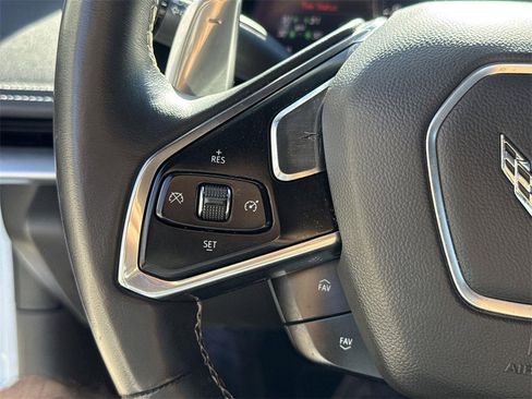 Used 2021 Chevrolet Corvette Stingray Convertible w/ Battery Protection Package image 29