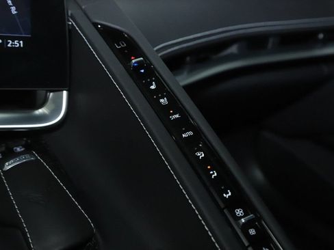 Used 2021 Chevrolet Corvette Stingray Preferred Cpe w/ Z51 Performance Package RWD image 25