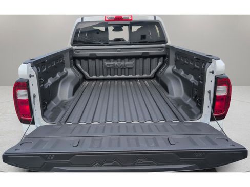New 2026 GMC Canyon Elevation w/ Convenience Package RWD image 27