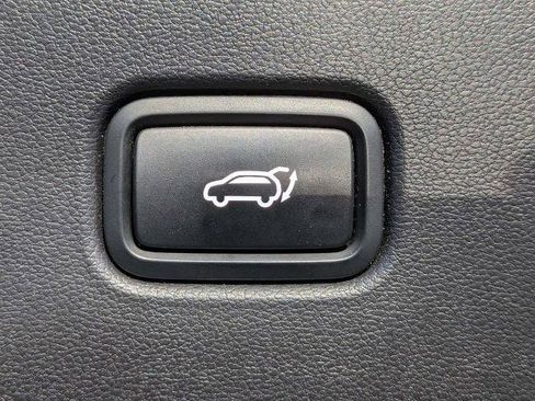 Used 2022 Hyundai Tucson Limited FWD image 12