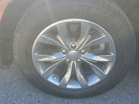 Used 2022 Chrysler 300 Touring image 13