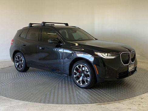 Used 2025 BMW X3 xDrive30i w/ Premium Package image 7