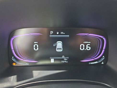 Used 2025 Kia Soul LX image 31